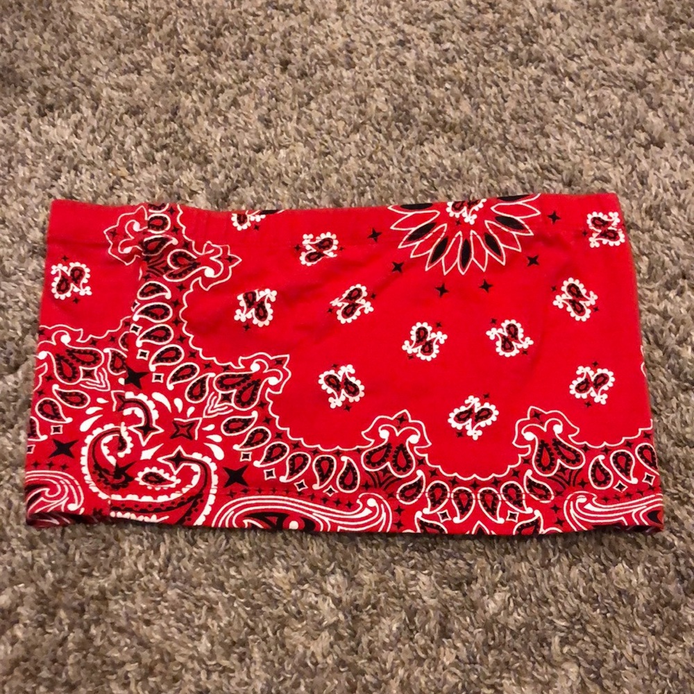 Red crop top